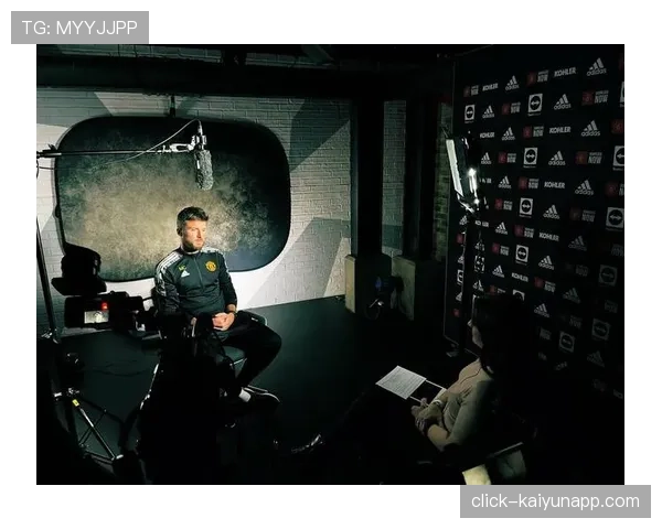 曼联医疗室长期人满为患，结构性困境致非战斗减员频发